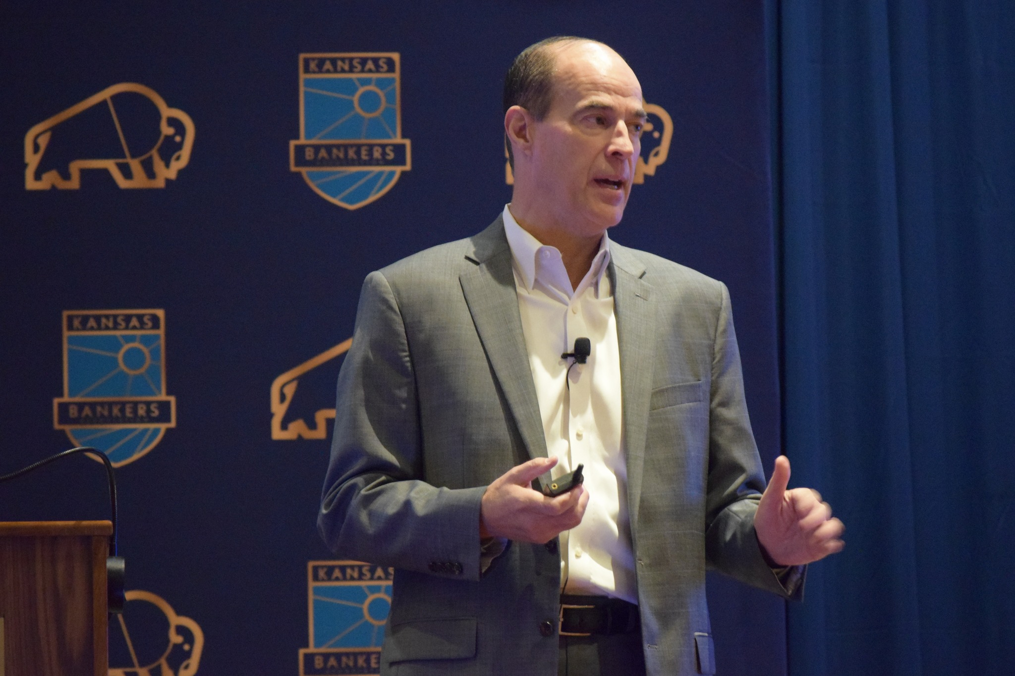 Kansas State Treasurer Press Photo